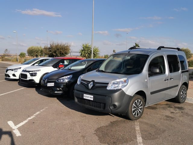 Holden car كراء السيارات - Khénifra - +212 661-889861