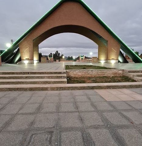 Parking Azlou - Khénifra -