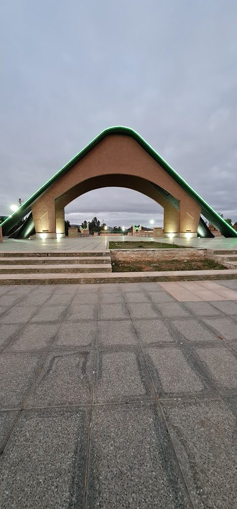 Parking Azlou