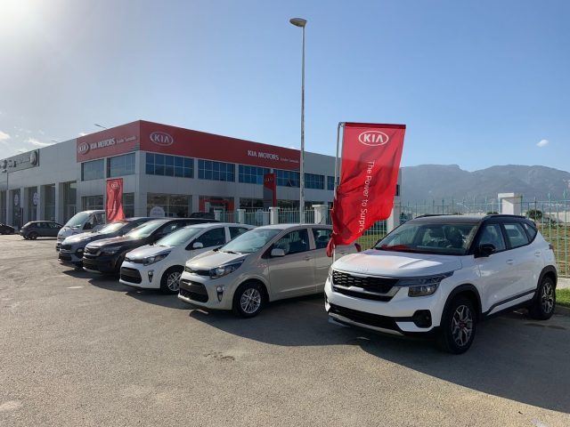 Kia Leader tamouda - Tétouan - +212 5399-96070