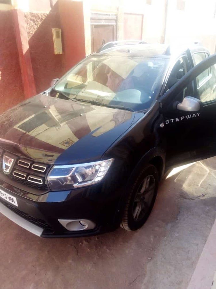LAKHLOUFI CAR