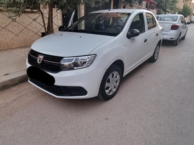 Location de voiture locabel - Oujda - +212 662-132790