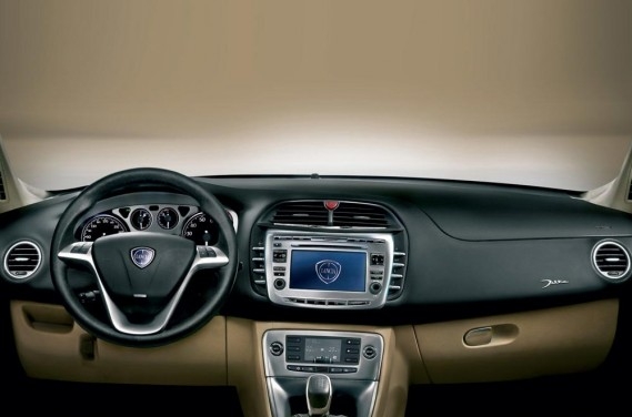 LANCIA DELTA,1.6 m-jet silver - Prix Maroc