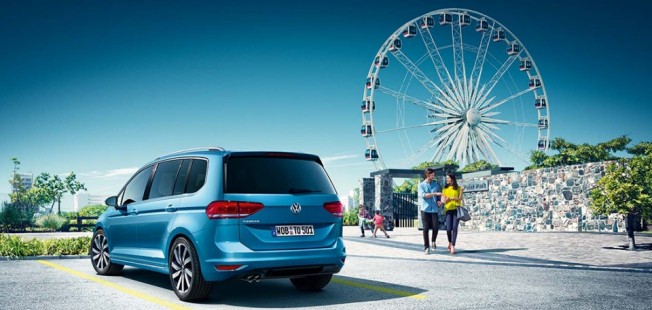 VOLKSWAGEN - VOLKSWAGEN TOURAN