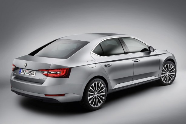 SKODA SUPERB,2.0 tdi style - Prix Maroc