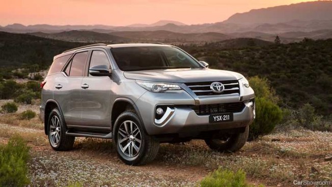 TOYOTA - TOYOTA FORTUNER