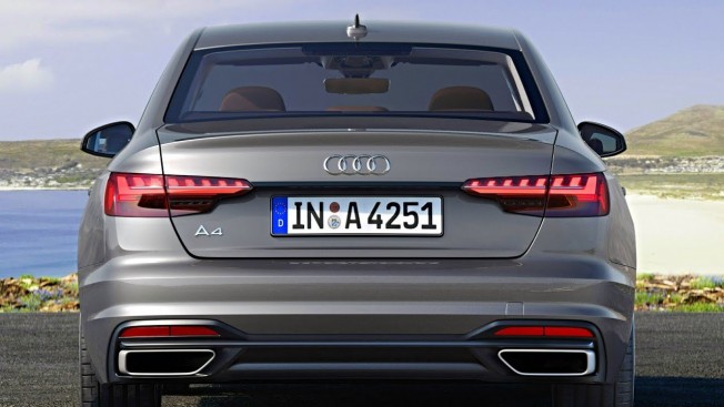 AUDI - AUDI A4