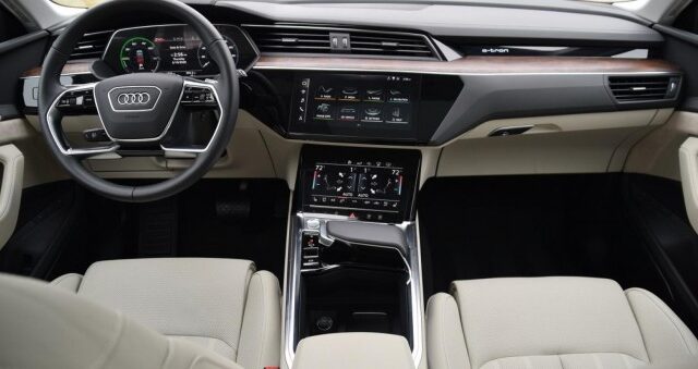 AUDI E-TRON,E-tron s-line technologie - Prix Maroc