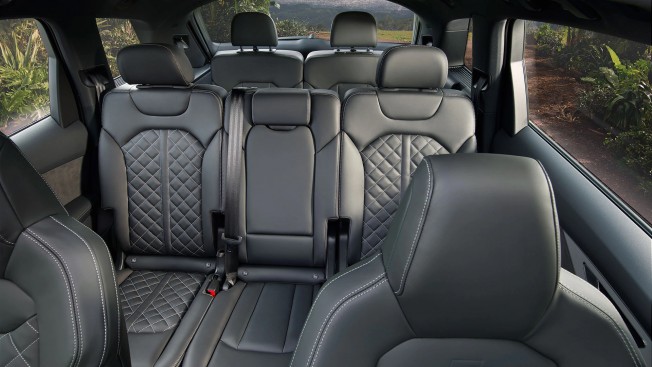 AUDI - AUDI Q7