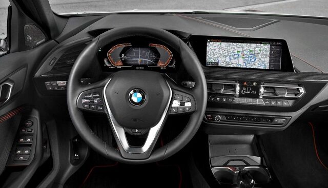BMW SERIE 1,118d pack m - Prix Maroc
