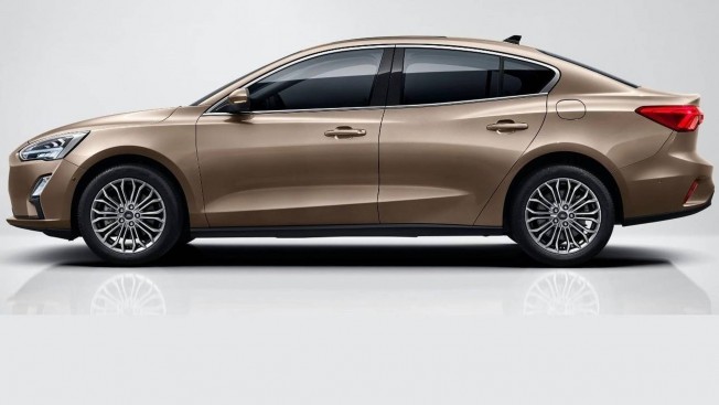 FORD - FORD FOCUS 4P