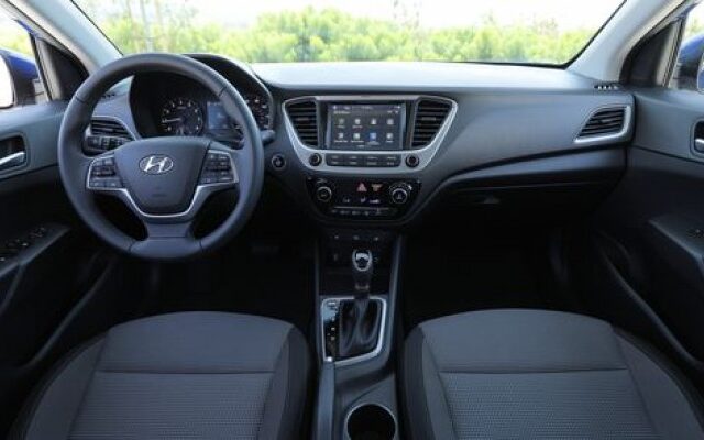 HYUNDAI ACCENT,1.5 u2 vgt inventive bva - Prix Maroc