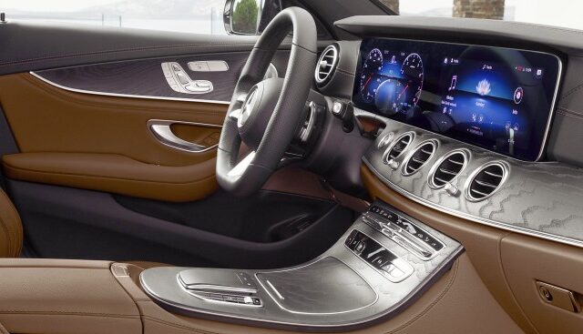 MERCEDES CLASSE E,E300e amg line - Prix Maroc