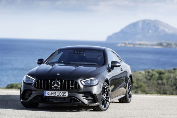 MERCEDES CLASSE E COUPE,E 220 d amg line + - Prix Maroc
