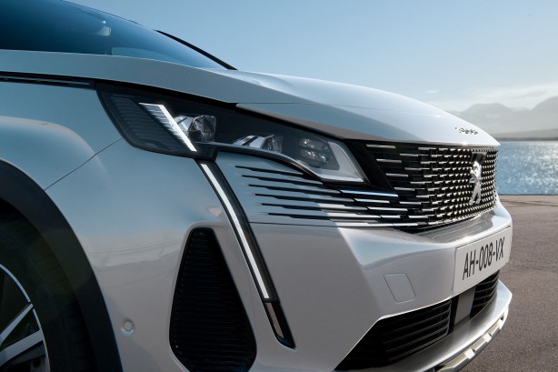 PEUGEOT 3008,2.0l bluehdi s&s gt black pack bva - Prix Maroc