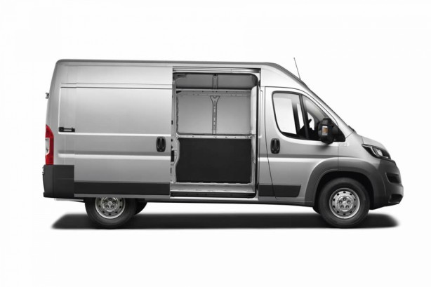 PEUGEOT BOXER,2.2hdi fv l4h2 - Prix Maroc