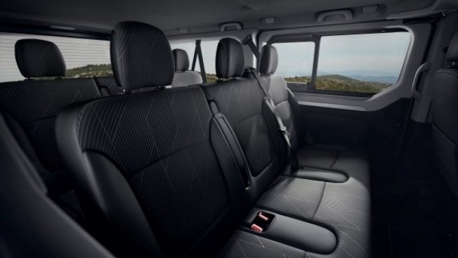 RENAULT - RENAULT TRAFIC