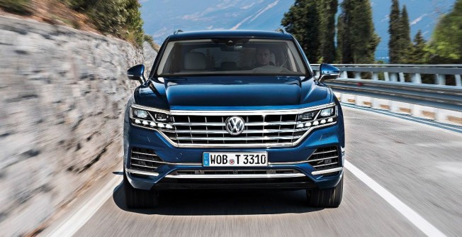 VOLKSWAGEN - VOLKSWAGEN TOUAREG