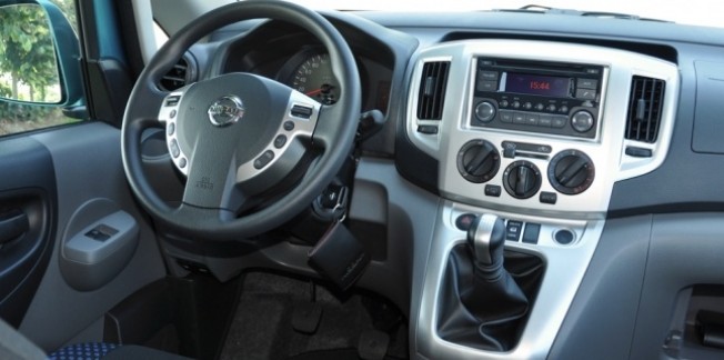 NISSAN - NISSAN EVALIA