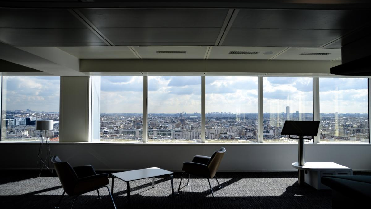 مركز الترميم والمعالجة: الباحثات السعوديات يبدعن في مكتبة المؤسس!