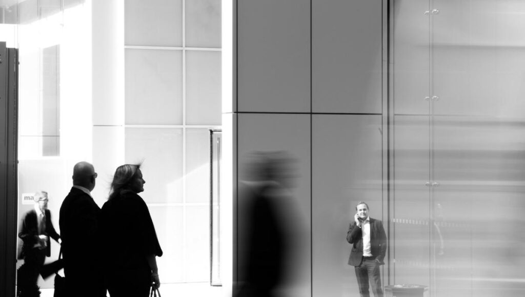 تنظيم يغير قواعد اللعبة: هيئة الطرق تعزز الاستثمارات وتدعم التنافسية!